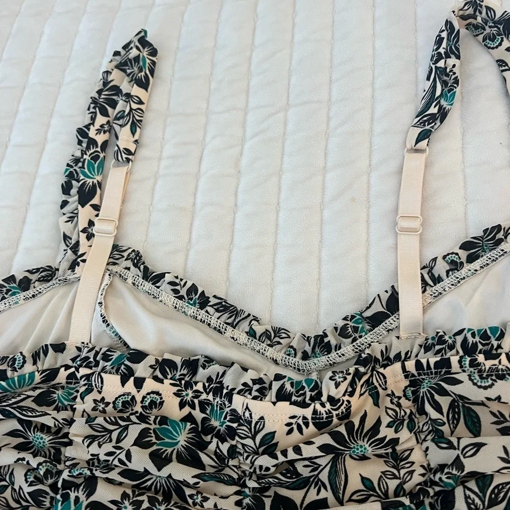 NWT Torrid Babydoll Stretch Mesh Floral Top - Picture 7 of 8